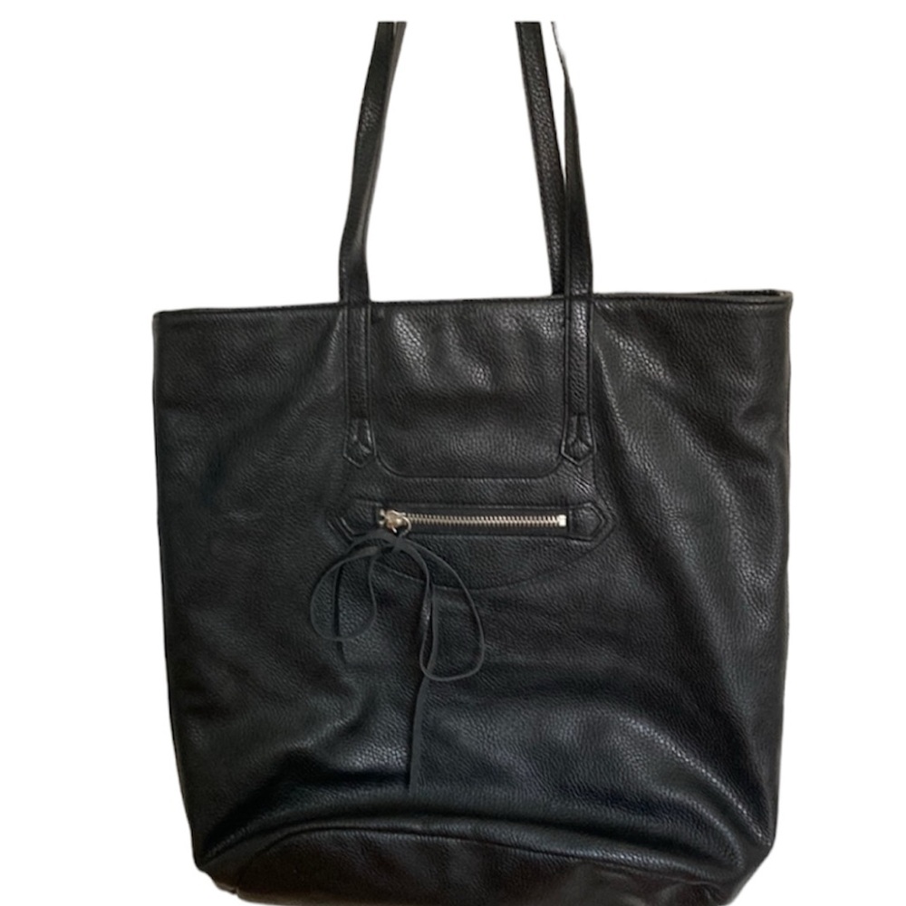Black fake front pocket h&m zip up bag